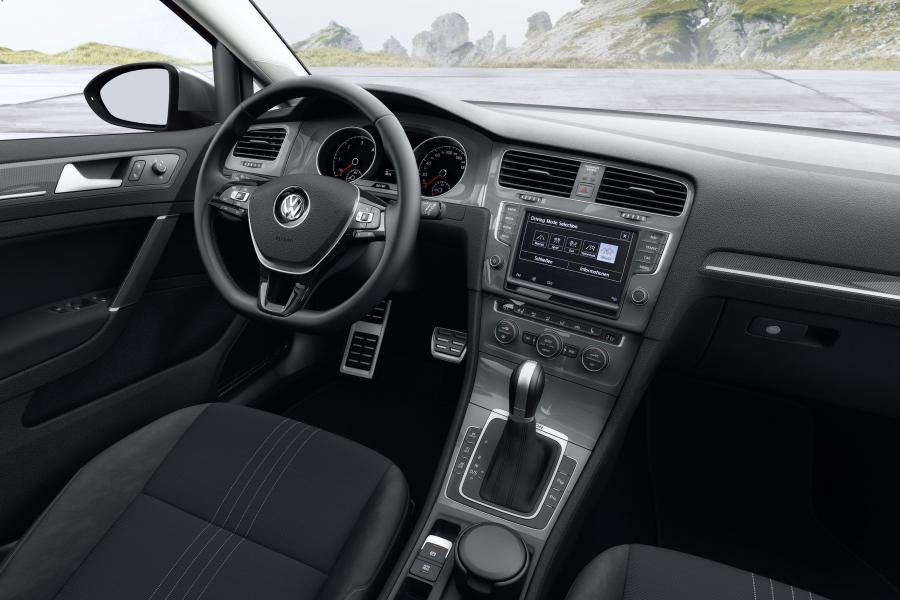  Volkswagen Golf Alltrack 2014 года  (фото 8 из 30)